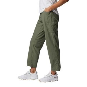 EUC Columbia brand Straight Leg Jamba Droit Pant (green) women’s size small